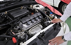 Honda car professionals carry out thoroughly maintenance and inspection.