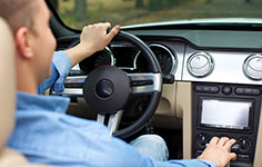Navigation systems are available in English, Chinese, and Korean.