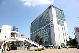 新横浜駅
