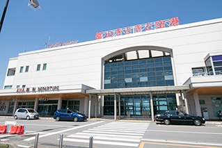 富山空港（富山きときと空港）の外観写真