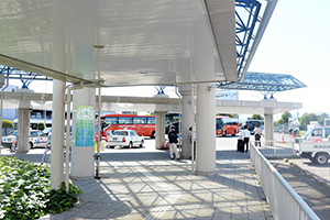 10. There is a shuttle bus stop in front of the exit.