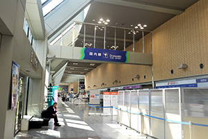 5. 【For International Flights】 Go to the Domestic Arrival Gate.