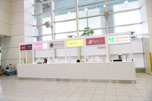 3. After checking in at the reception desk, go up to the third floor by elevator near the entrance in front of Arrivals.