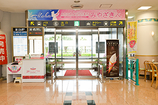 宮崎空港の内観写真