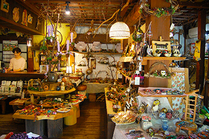 雑貨来風(らいふ)