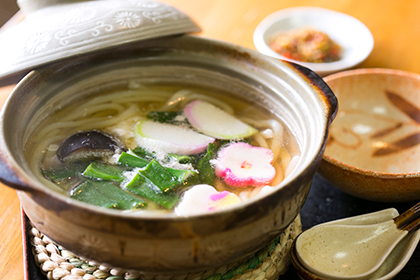 鍋焼きうどん